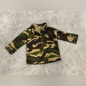 Camouflage Button-Up Jacket